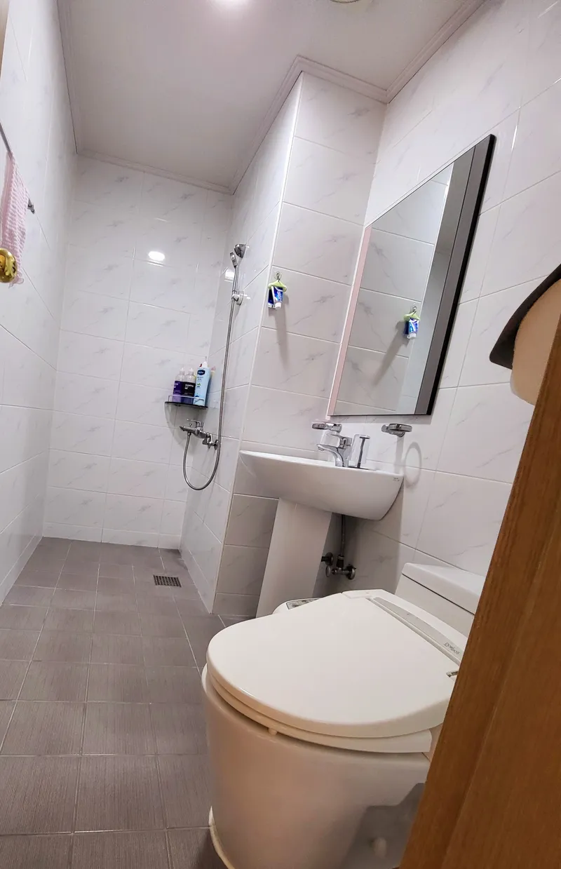 [Gujwa, Jeju] One-room stay (16 pyeong) in a quiet village with a view of the sea in Pyeongdae #102 7