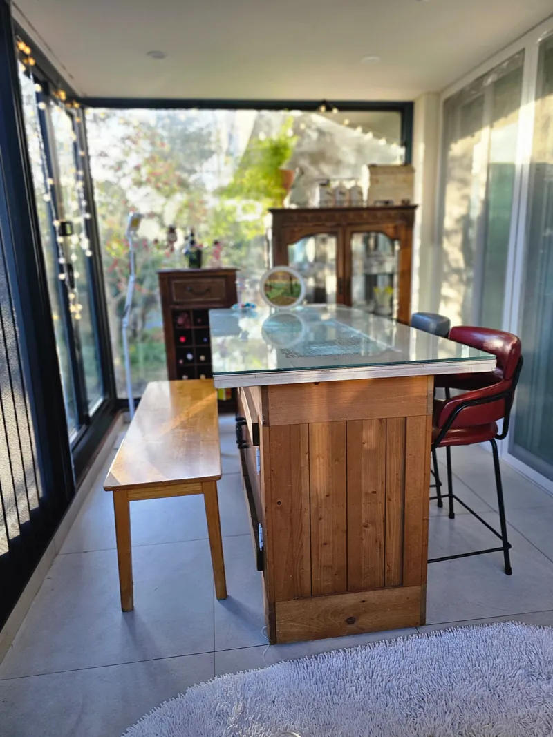 [Namwon, Seogwipo] 2-story detached house. Spacious yard. Ocean view. Jacuzzi. Three-room. BBQ. Foot volleyball. Pets 25