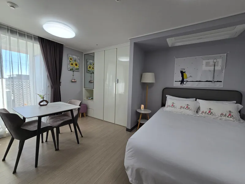 [Yeosu] Newly built residence one-room #Comfortable and clean healing house #South-facing 3