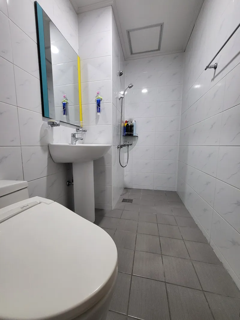 [Gujwa, Jeju] Pyeongdae Sea View Oreum View One Room Stay #201 7