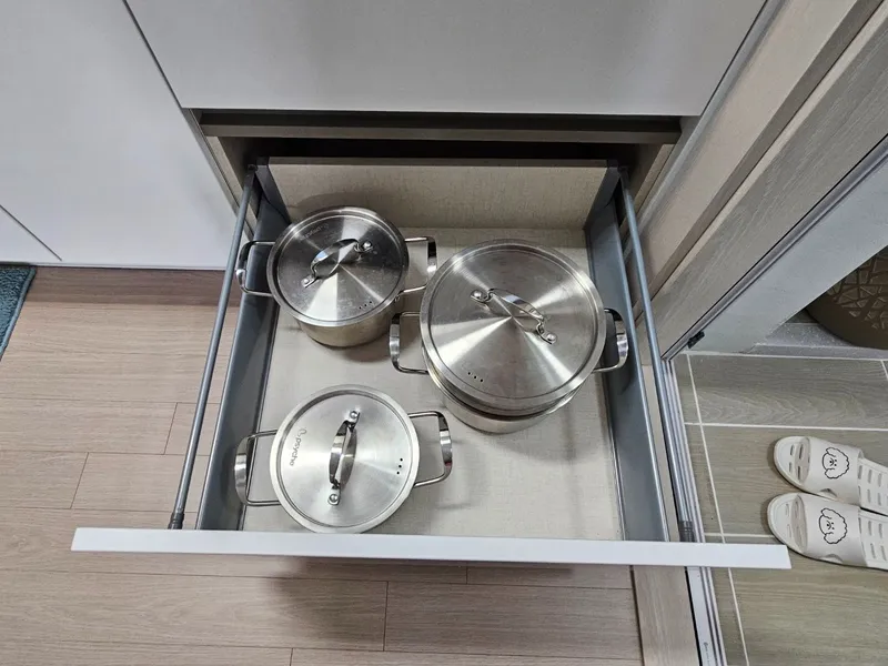 [Gangneung][Changhyedong in Gangneung] 3 minutes from Sacheonjin Beach, Gyeongpo Ocean View, Daegwallyeong Windmill View. 3 rooms, newly built, 12th floor, A 24
