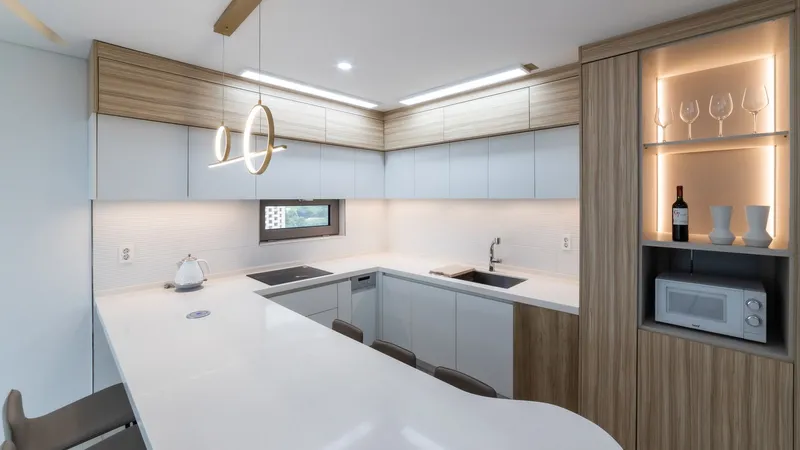 [Daejeong, Seogwipo] D(4) Building 201 (60 pyeong/4 rooms/duplex/private rooftop) 10