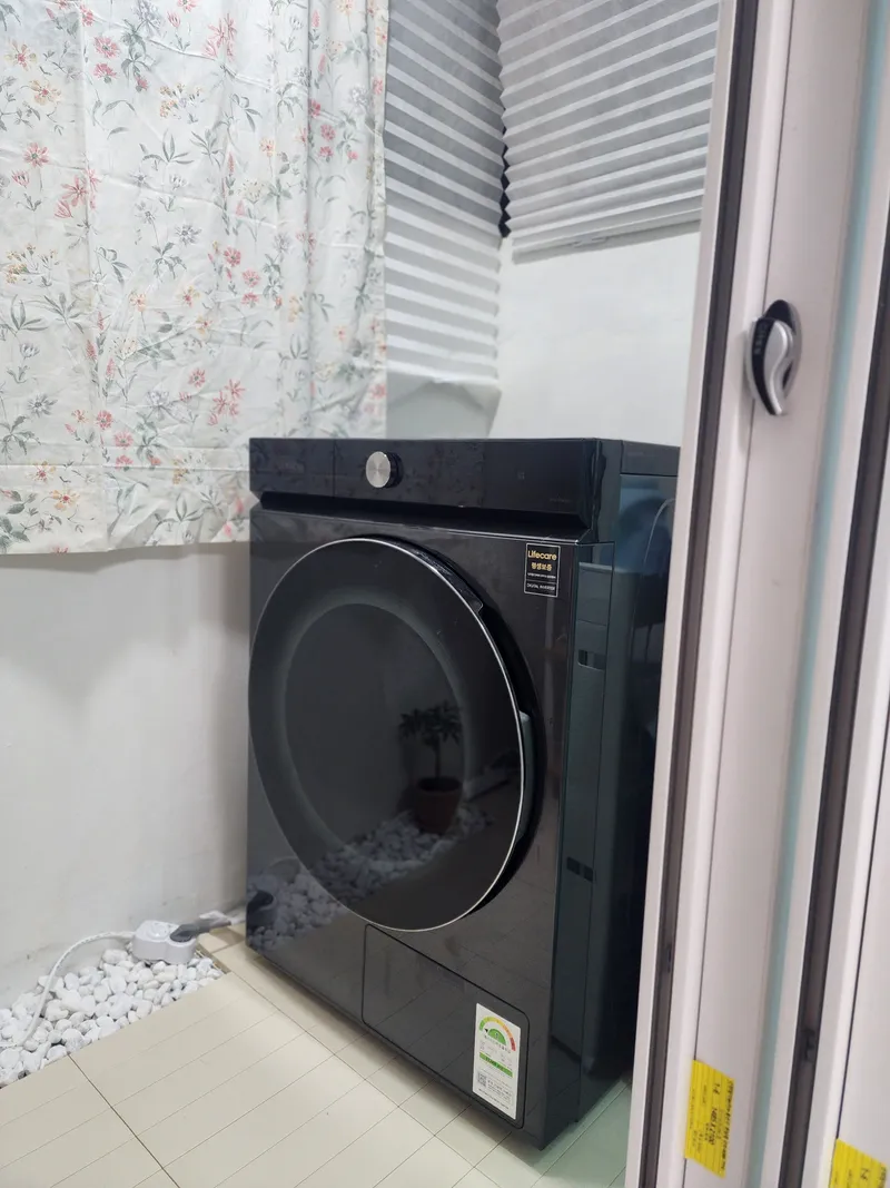 [Yongsan, Seoul] Itaewon Station Area! Clean Two-Room House #Friends 28