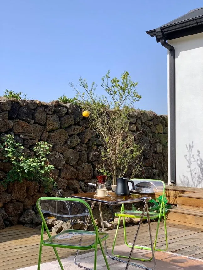 [Aewol, Jeju] Jeju's representative mountain peak front view, private jacuzzi, Insta-worthy accommodation 109