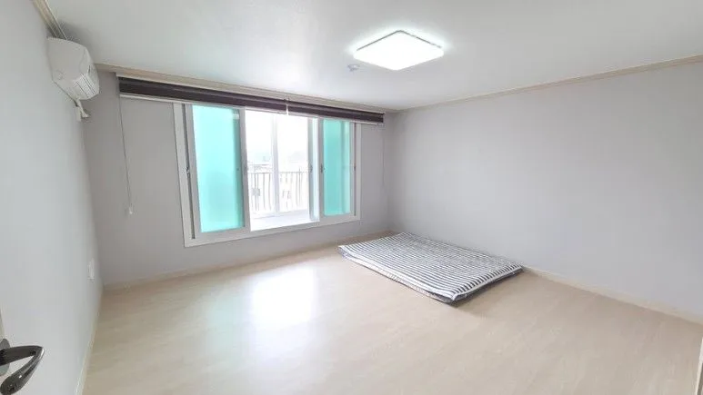 [Geoje] Jisepo Ocean View Remodeled Room 4/Best Location/Good Nearby Amenities 4