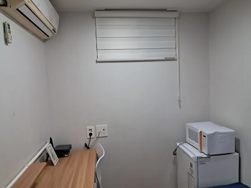 [서울 동작] 교통이 편한 지하철30초거리. 깨끗하고 고급스런 실내공간 4