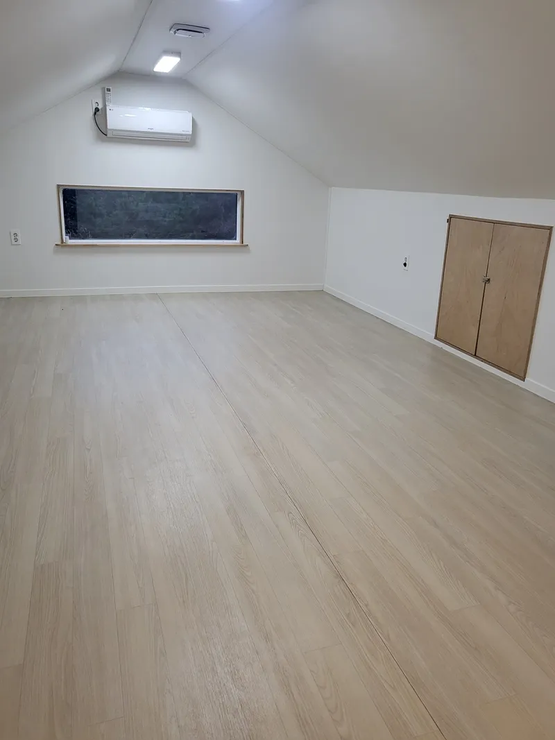 [Seongsan, Seogwipo] A quiet and clean remodeled three-room duplex house 4