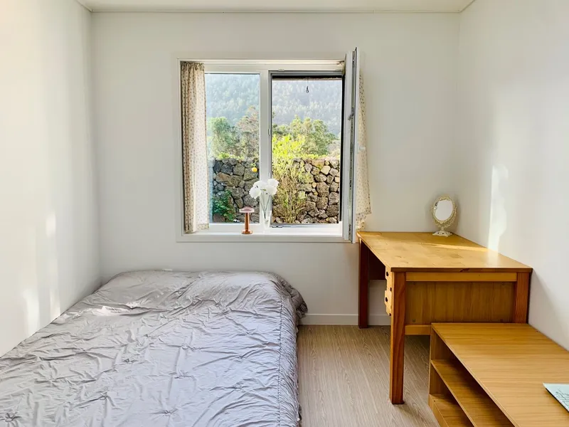 [Aewol, Jeju] Jeju's representative mountain peak front view, private jacuzzi, Insta-worthy accommodation 3