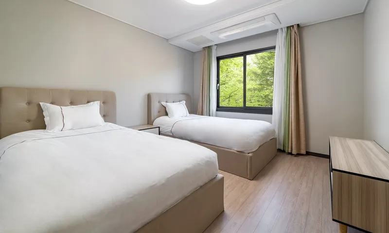 [서귀포 남원] 한라산 중턱, 깨끗한 공기 프라이빗 힐링 복층 디럭스킹 3