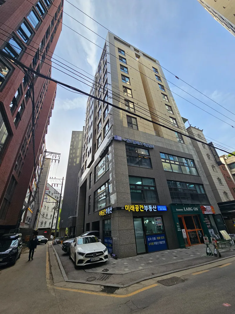 [Gangnam, Seoul] 2 queen-size beds in front of Seolleung Park in Samseong-dong 33