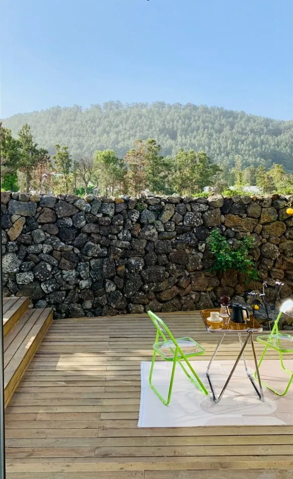 [Aewol, Jeju] Jeju's representative mountain peak front view, private jacuzzi, Insta-worthy accommodation 88