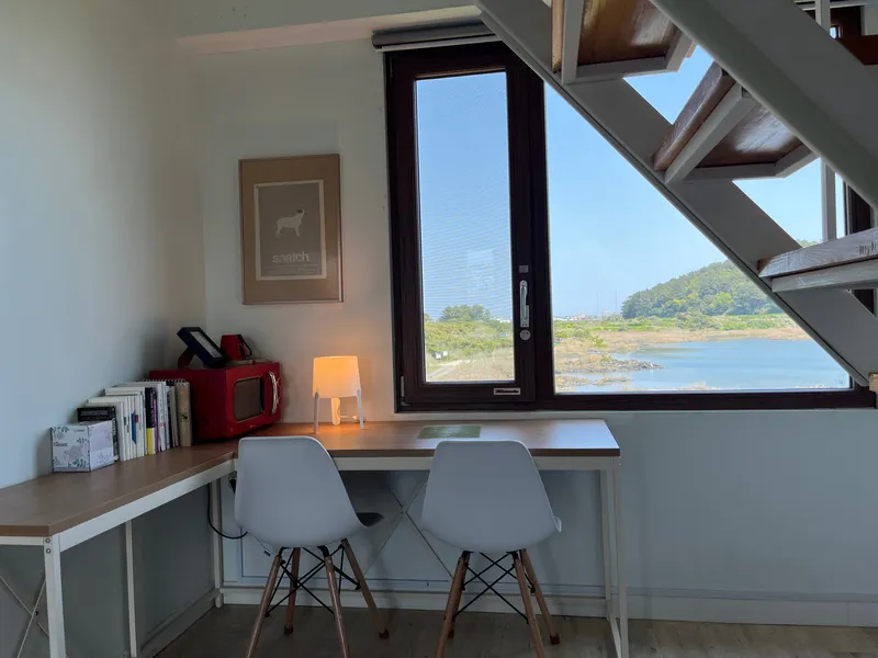 [Seongsan, Seogwipo] Seongsan Sunrise Peak View Cozy Attic Duplex #204 Bus Stop 1 Minute Vacation Available 9