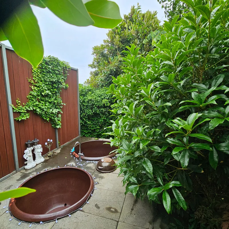 [Namwon, Seogwipo] 2-story detached house. Spacious yard. Ocean view. Jacuzzi. Three-room. BBQ. Foot volleyball. Pets 73