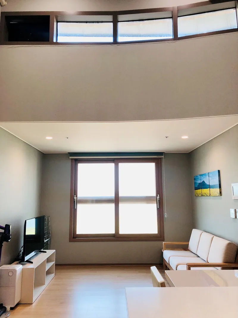 [Seongsan, Seogwipo] Full-option duplex ocean view from my home window, Seongsan Sunrise Peak walk 10
