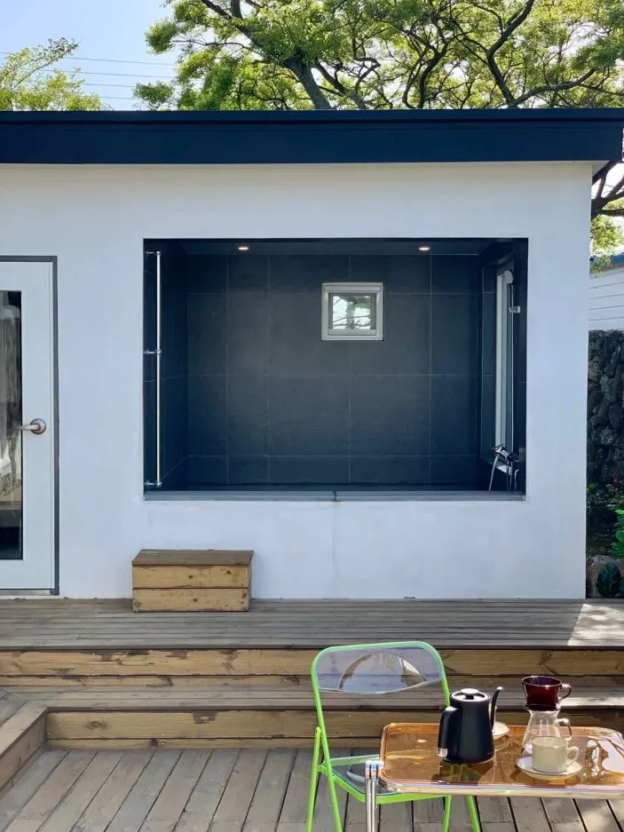[Aewol, Jeju] Jeju's representative mountain peak front view, private jacuzzi, Insta-worthy accommodation 107