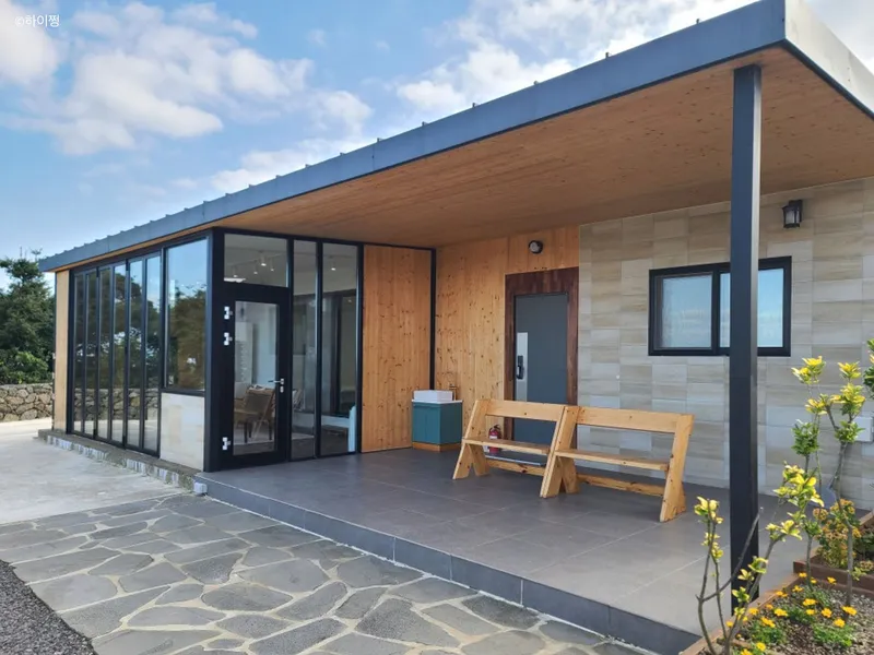 [제주 조천] 제주 오션뷰 잔디정원 제주돌담 독채 24