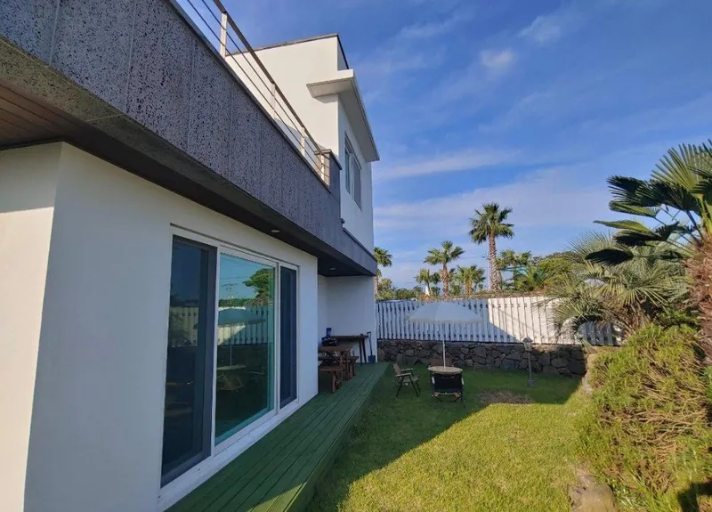 [Andeok, Seogwipo] #DaepyeongPort #Baksugijeong #GunsanOreum/2-story detached house 17