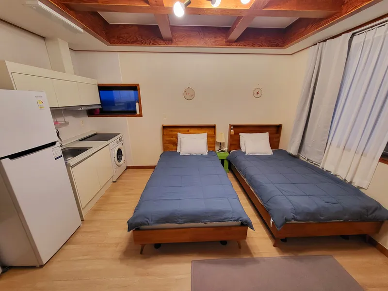 [Gujwa, Jeju] Pyeongdae Sea View Oreum View One Room Stay #201 3