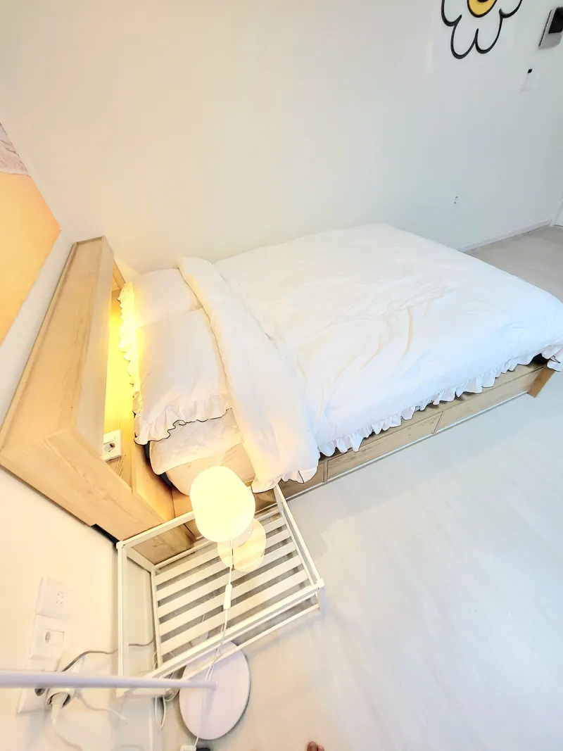 [Suyeong, Busan] 3 minutes from Gwangan Station, a beautiful and happy home with a class A queen bed and large TV~ 3