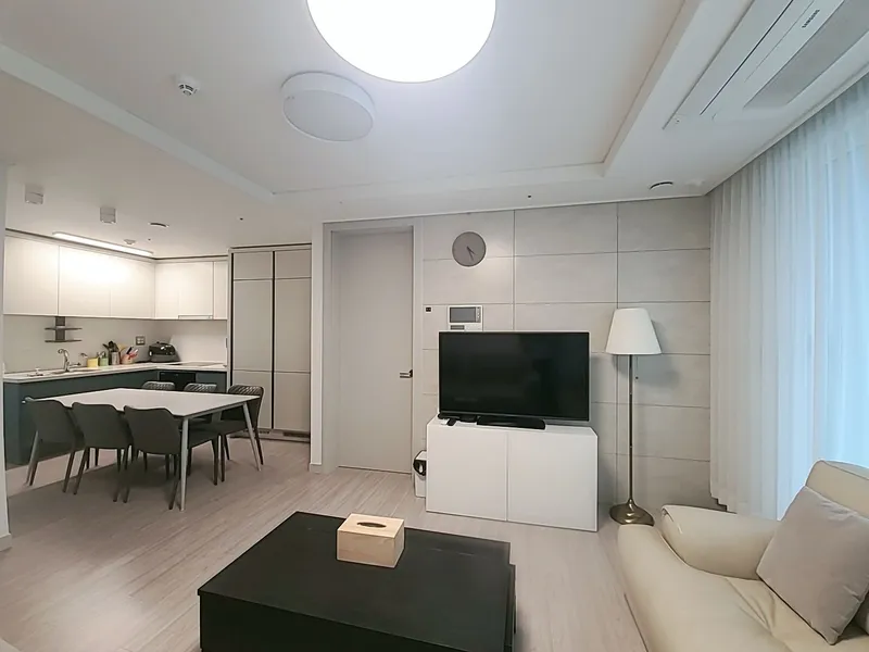 [Namyangju] 3 bedrooms, 2 bathrooms / Newly built, fully furnished / High-rise with a view / 2 minutes to E-Mart / 3 minutes to Byeolnae Station 32