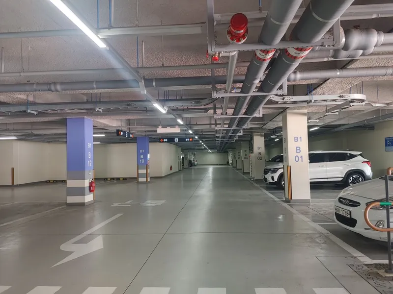 [Buk-gu, Gwangju] 10gakhwa Hill, Ample Free Parking at Donggwangju IC 27