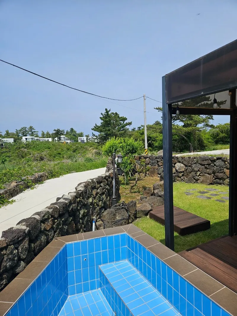 [Hallim, Jeju] Moonbeam B-dong #Two-room duplex #Independent pension #Outdoor swimming pool #Jacuzzi 17