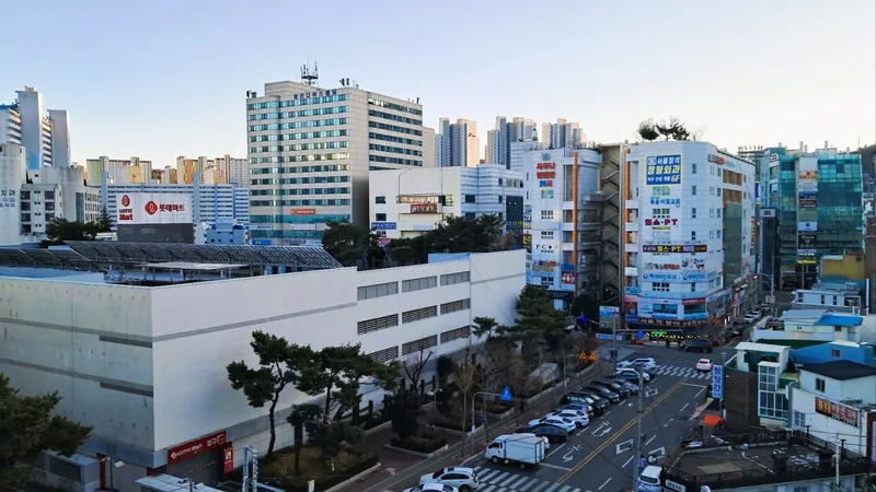 [경남 창원] 롯데마트1분컷 대학가 조용하고 편안한 쉼이 있는 공간 9