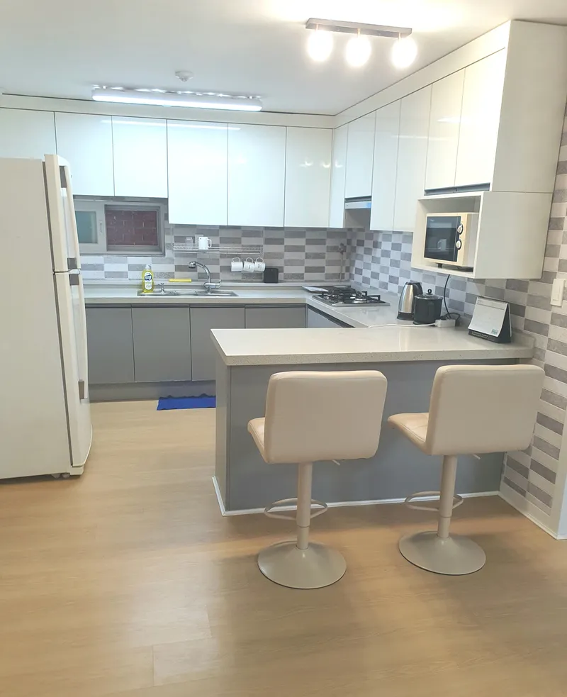 [Jeonju] Three-room Jay House 1, 1-minute walk from Hanok Village 12