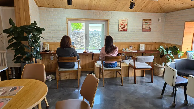 [Gujwa, Jeju] Hadori Byeolbangjin Gamseongsukso 44