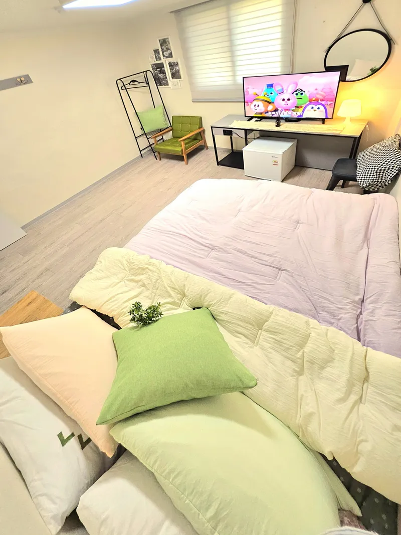 [Goyang] @ Large queen-size bed~ A space for comfortable rest~ 12