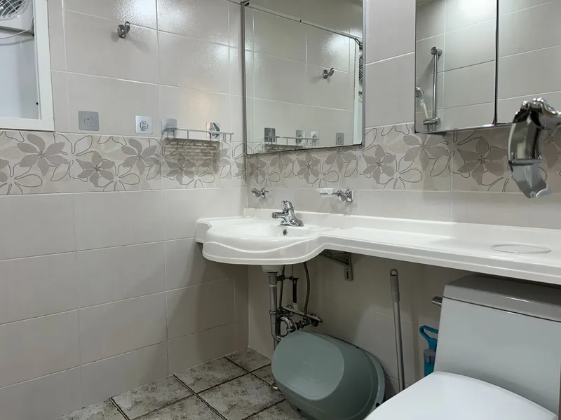 [Dongdaemun, Seoul] 10-minute walk from Oedae Station/Hoegi Station, three-room 10