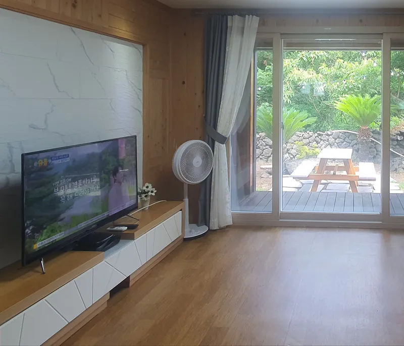 [제주 구좌] 감성힐링 복층형 독채 #3룸3화장실4에어컨 #숲들판 15