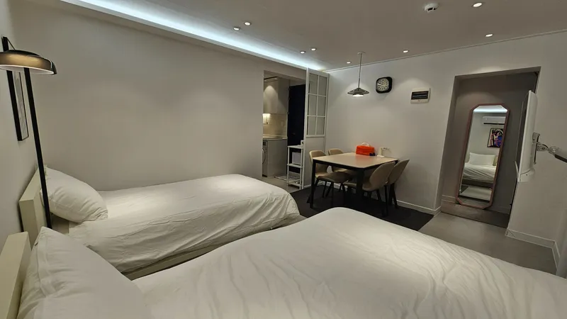 [Gwangjin, Seoul] Konkuk University/Sejong University Gunja Station, Lines 5 and 7, 10-minute walk, full options 3