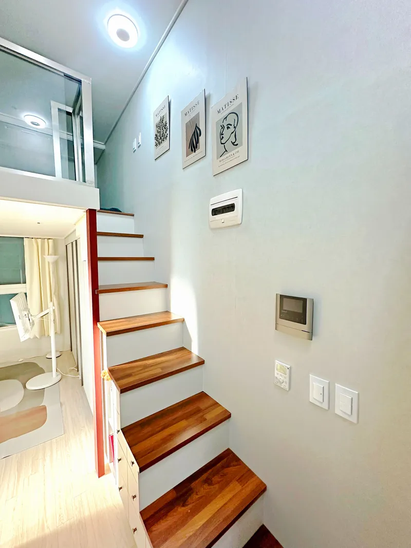 [Gwanak, Seoul] 2 minutes from Seoul National University Station, duplex/new construction 3