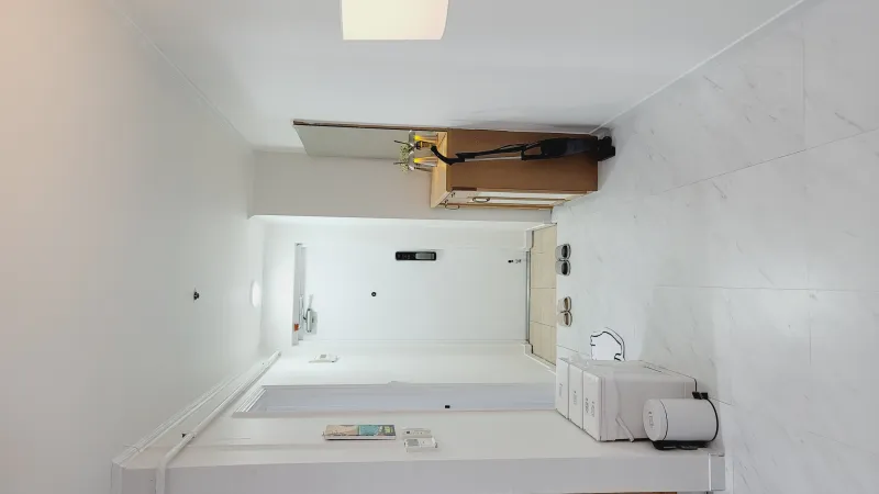 [Yeongdeungpo, Seoul] Modern, clean, and spacious officetel, 2 minutes walk from Yeouido Station and Dongyeouido Saetgang Station. 16