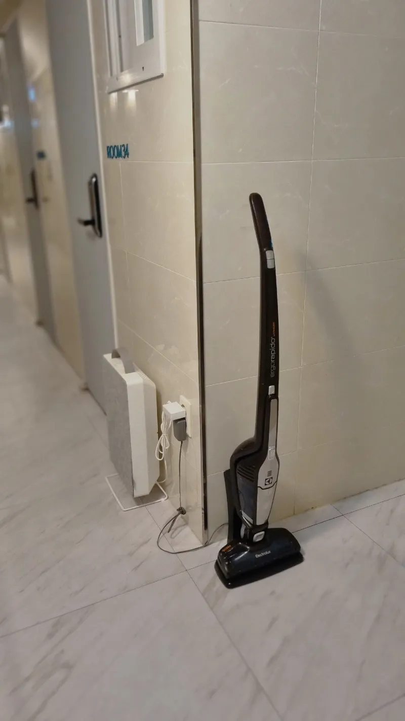 [Seocho, Seoul] Banpo Gangnam Clean and Safe Single-Person Accommodation: One Room 17