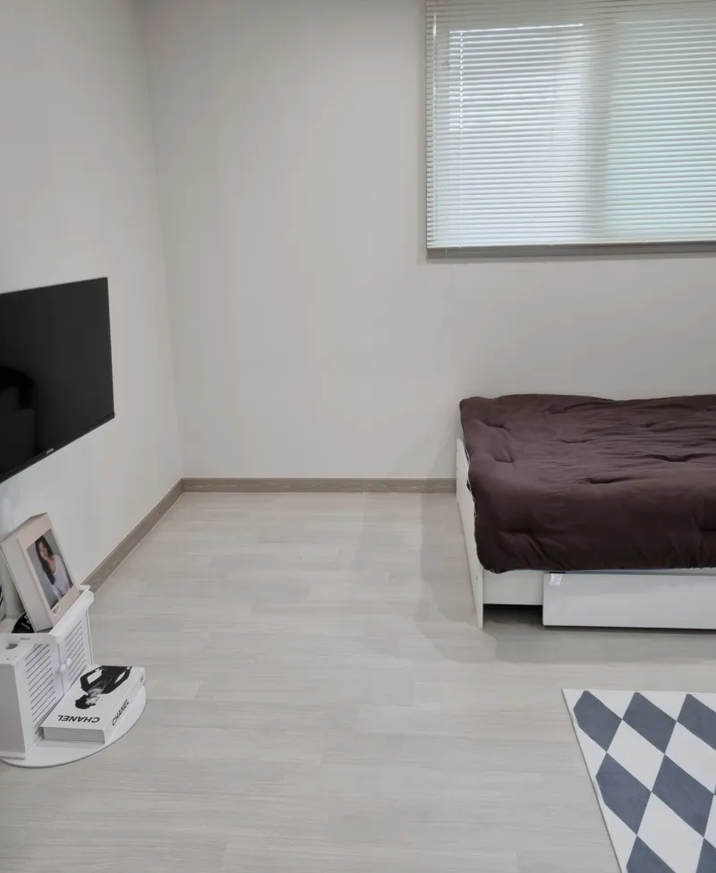 [Gimcheon] Quiet, detached studio apartment 301, 10 minutes by car from Gimcheon-Gumi Station 12