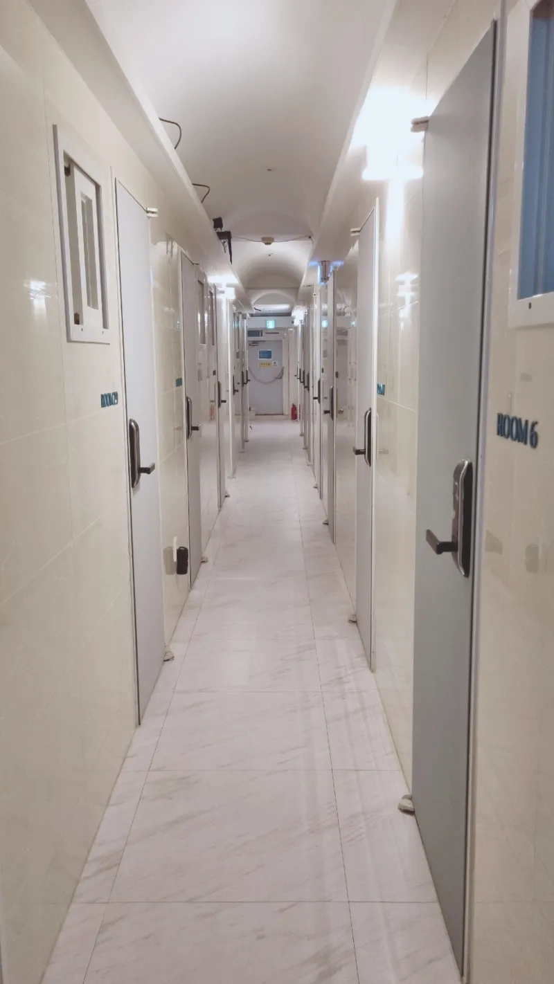 [Seocho, Seoul] Banpo Gangnam Clean and Safe Single-Person Accommodation: One Room 9