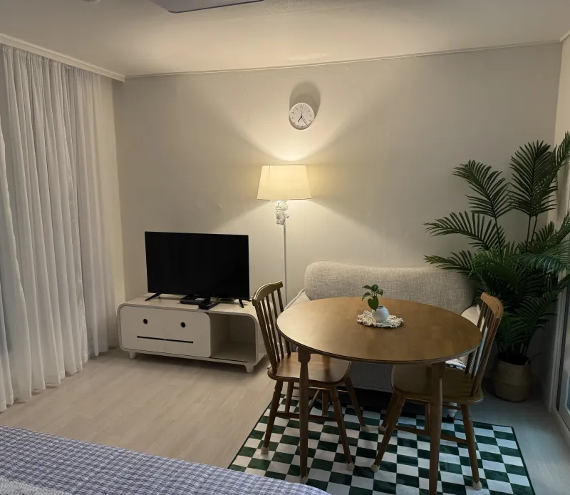 [Saha, Busan] Dadaepo #3-minute walk from the station #Two-room romantic apartment 4