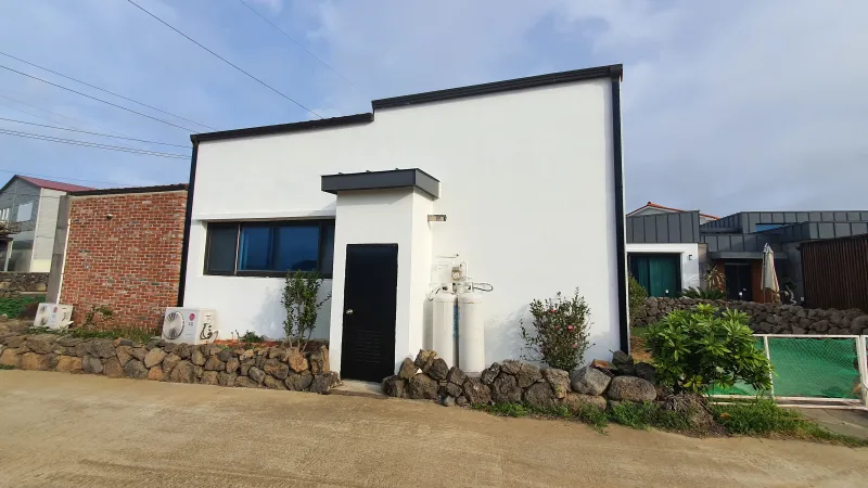 [Daejeong, Seogwipo] A two-room duplex apartment within a 1-minute walk of the ocean. #Pets allowed. 11