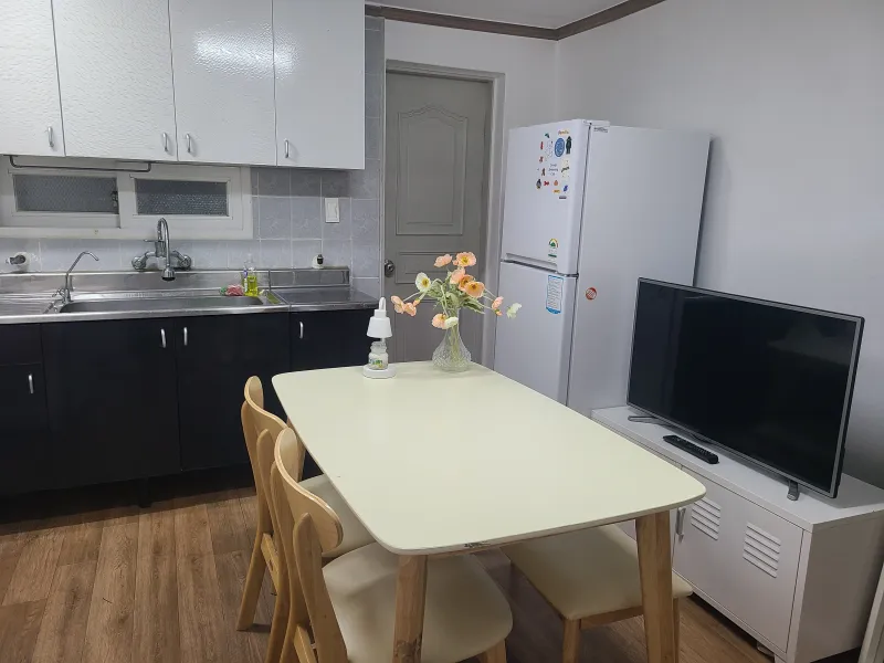 [Songpa, Seoul] Jamsil Two-Room Apartment for a Month 16