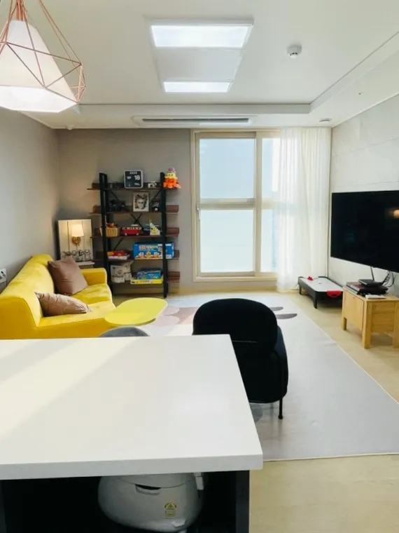 [Mokpo] Mokpo, South Jeolla Province: Apartments in the heart of Peace Square 14