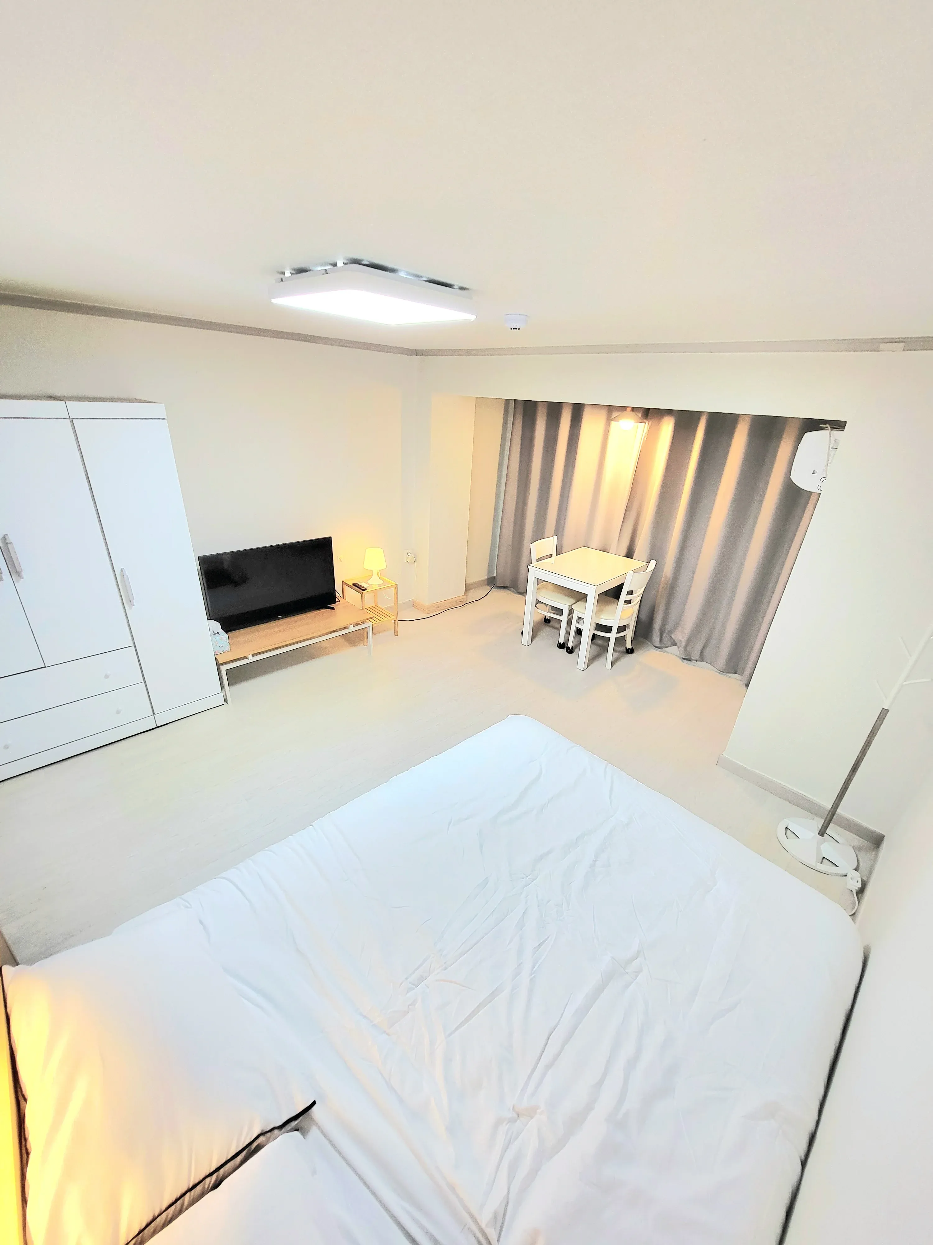 Studio in Jung-gu, Ulsan — 36m², sleeps 2, 1 bath