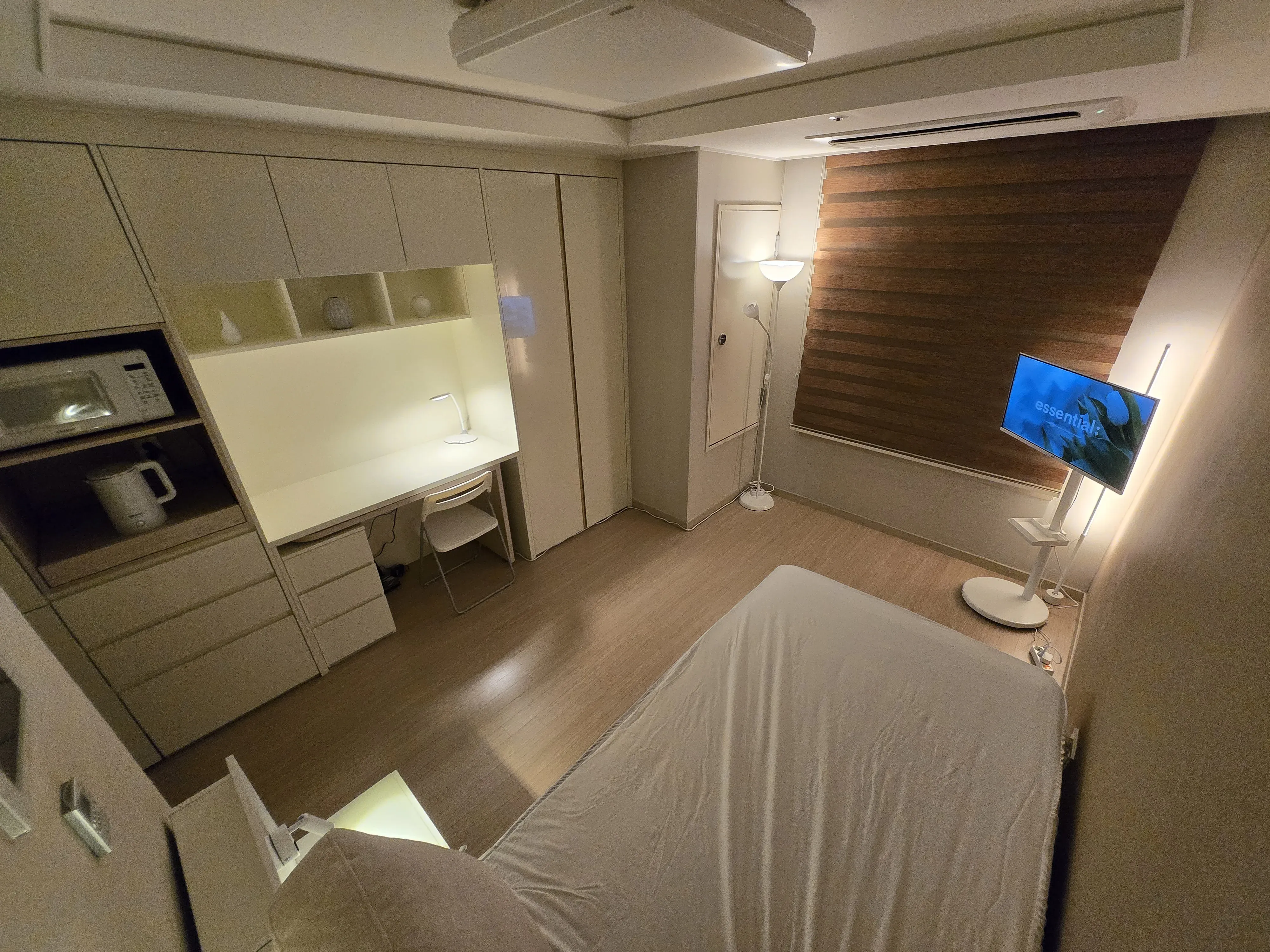 Daehyeon-dong One-Bedroom Efficiency