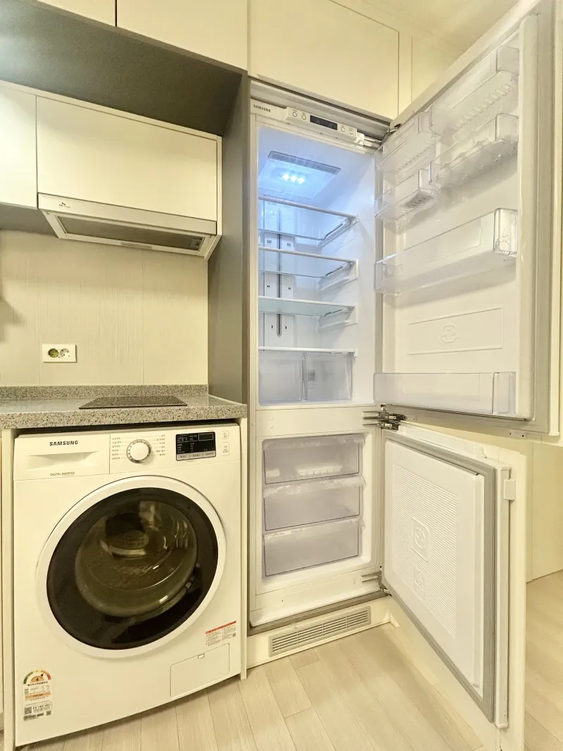[Pyeongtaek] Jije Station, Samsung, and Songtan are within walking distance of Pyeongtaek Samsung. 9