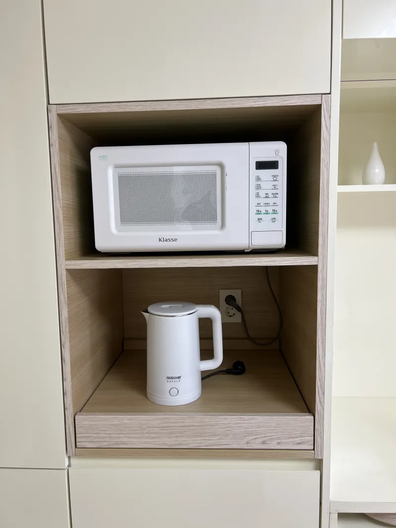 [Seodaemun, Seoul] 15-minute walk to Sinchon Severance Hospital / 4-minute walk to Ewha Womans Univ. Main Gate / 5-minute walk to Ewha Womans Univ. Station 21