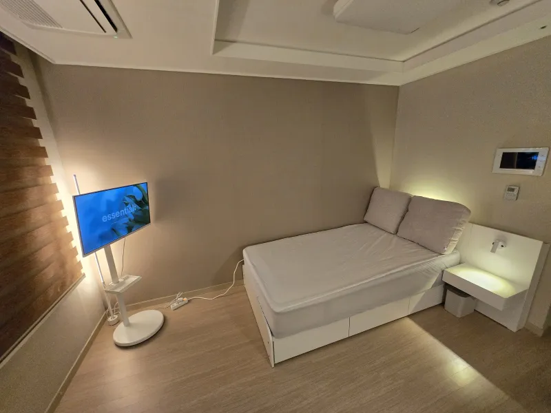 [Seodaemun, Seoul] 15-minute walk to Sinchon Severance Hospital / 4-minute walk to Ewha Womans Univ. Main Gate / 5-minute walk to Ewha Womans Univ. Station 7