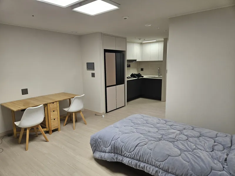 [Gangdong, Seoul] 5-minute walk from Dunchon Oryun Station on Line 9, Madang View 3