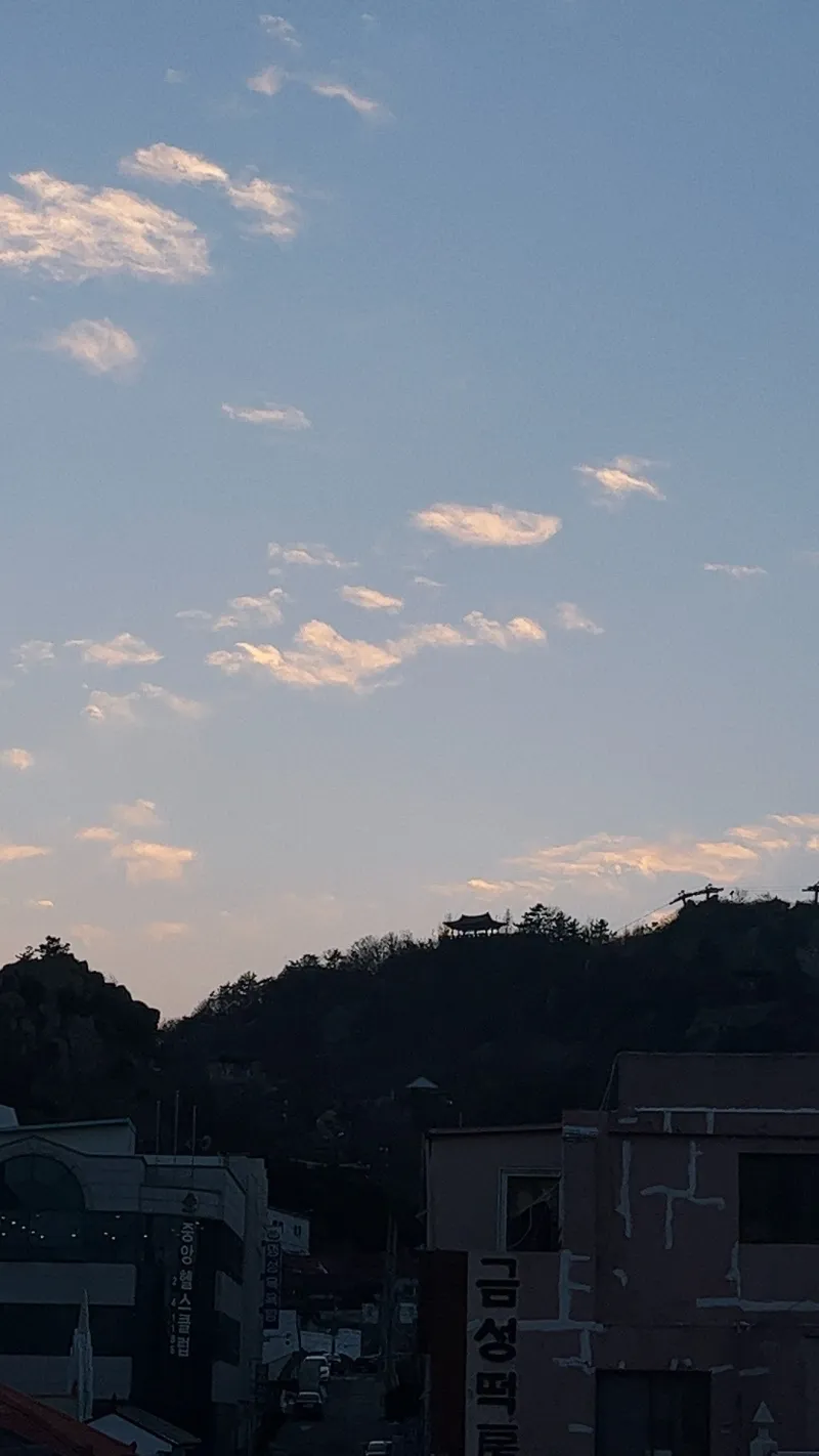 [전남 목포] 목포역 도보2분 루프탑/유달산뷰 모던한 옛스러움 투룸 37