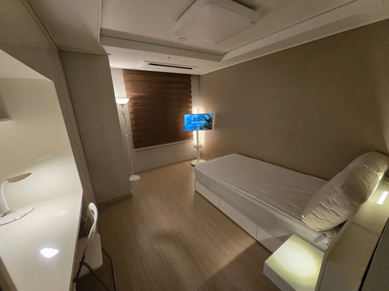 [Seodaemun, Seoul] 15-minute walk to Sinchon Severance Hospital / 4-minute walk to Ewha Womans Univ. Main Gate / 5-minute walk to Ewha Womans Univ. Station 5